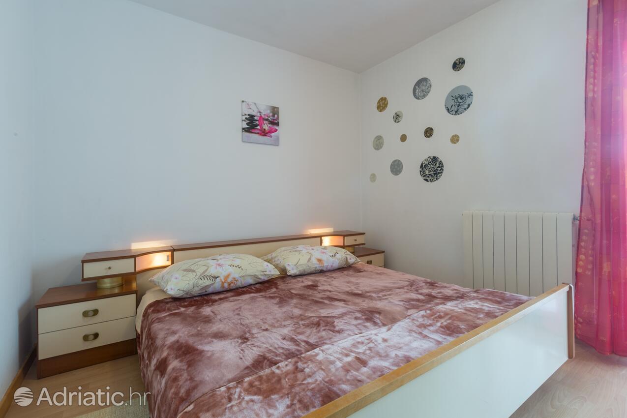 Apartments with parking space Sveti Lovreč, Central Istria - Središnja Istra - 14847