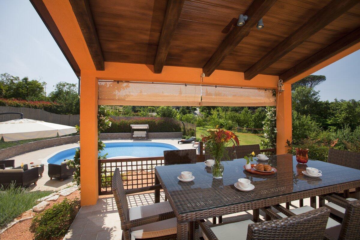 Luxury villa with a swimming pool Karojba, Central Istria - Središnja Istra - 14872