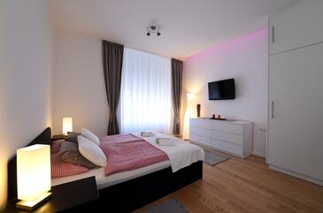 Apartment with terrace Zagreb, Continental Croatia