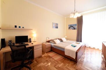 Apartment with terrace Zagreb, Continental Croatia