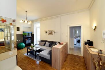 Apartment with terrace Zagreb, Continental Croatia