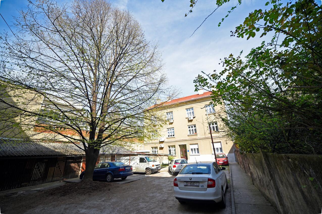 Apartment with terrace Zagreb, Continental Croatia