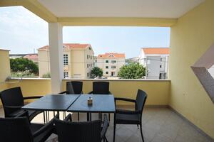 Two bedroom apartment Stara Novalja, Pag (A-14883-b)