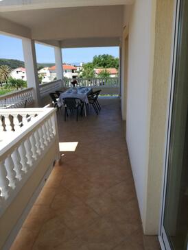 Leiligheter med basseng som passer for familier med barn Kampor, Rab - 14897