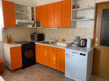 Apartmani uz more Postira, Brač - 14902