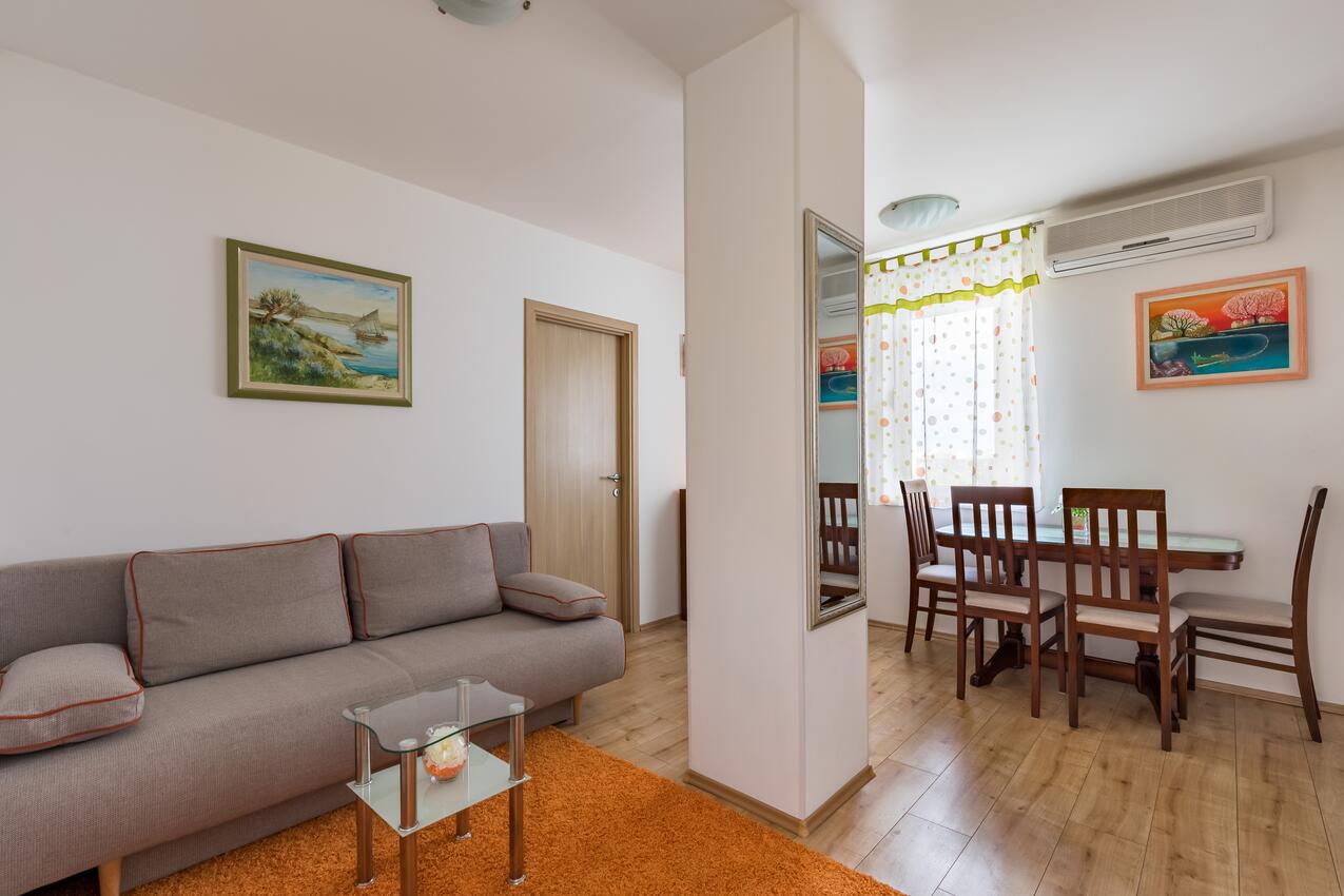 Apartments with WiFi Split - 14921
