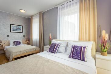 Ferienwohnungen mit Pool für Familien Pula - 14924