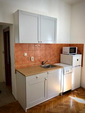 Studia i pokoje z tarasem Opatija, Kvarner