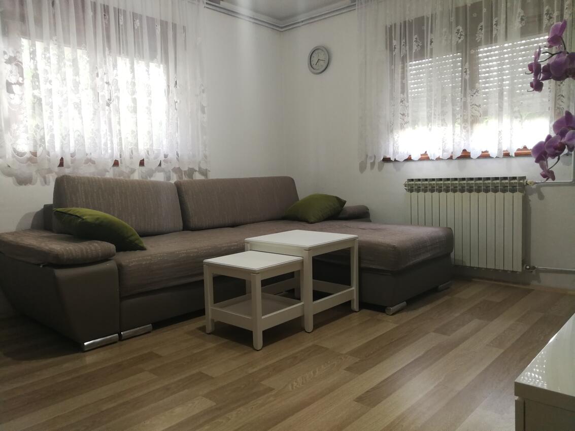 A-14979-b - Privatunterkunft - Ferienwohnungen mit Parkplatz Smoljanac, Plitvice