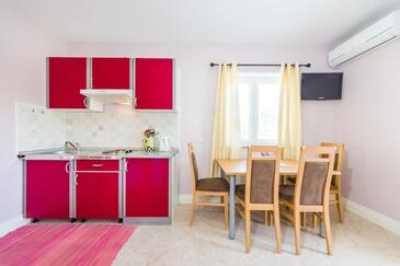Apartmanok parkolóhellyel Zaton, Zadar - 15000