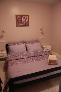 Apartments with parking space Zaton, Zadar - 15000