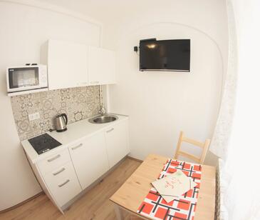 Apartments with WiFi Zagreb - 15007