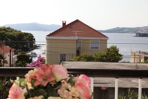 Three bedroom apartment Trogir (A-15011-a(