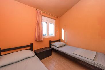 Apartment with terrace Poljana, North Dalmatia