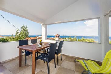 Apartment with terrace Poljana, North Dalmatia