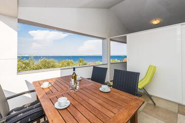 Apartment with terrace Poljana, North Dalmatia