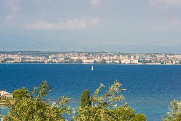 Apartment with terrace Poljana, North Dalmatia