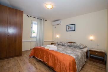 Kuća za odmor s parkingom Lopar, Rab - 15022