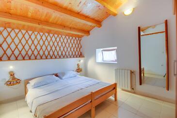 Apartments with parking space Mali Lošinj, Lošinj - 15050