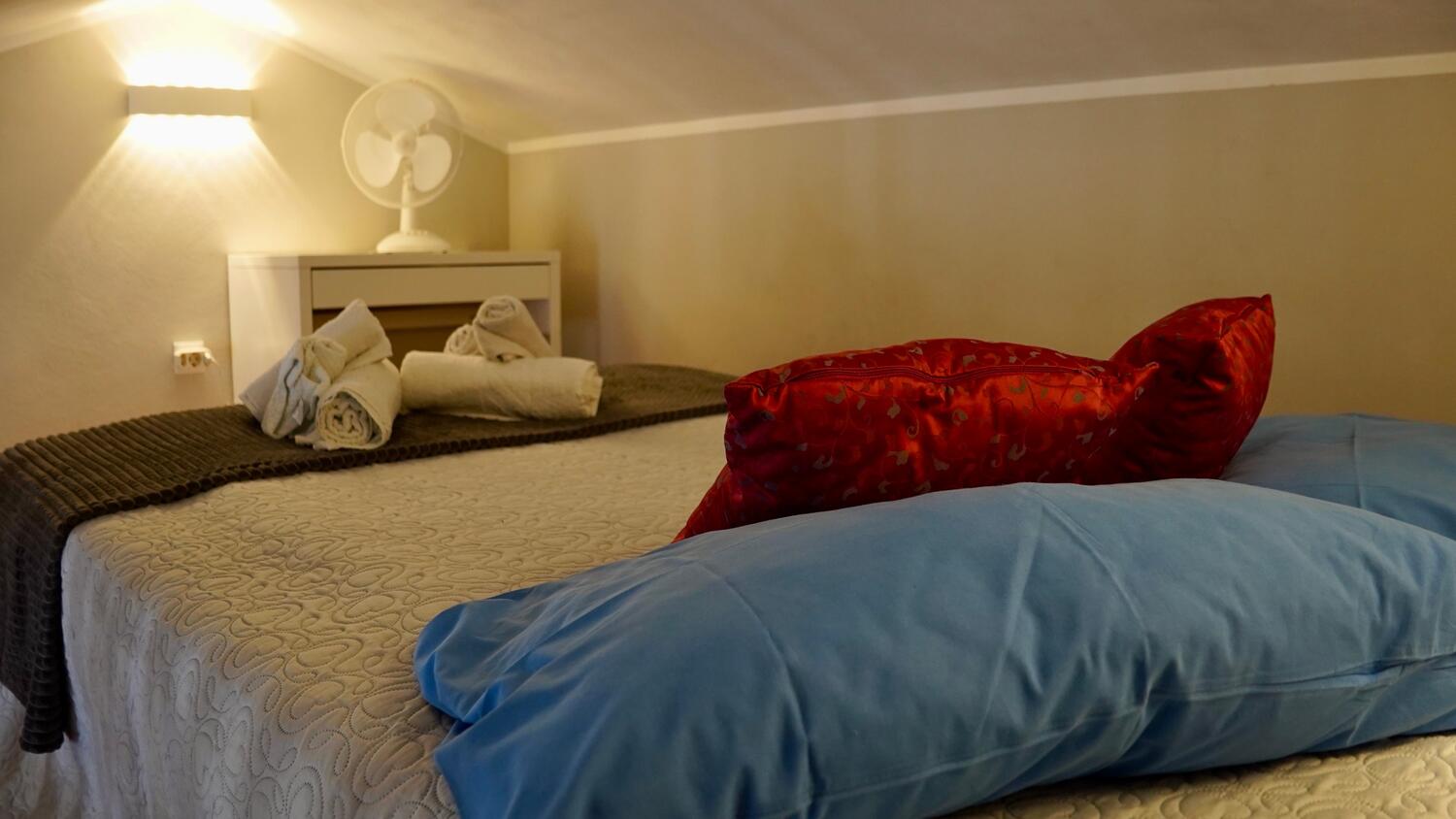 A-15084-a - Private accommodation - Apartments with WiFi Rovinj