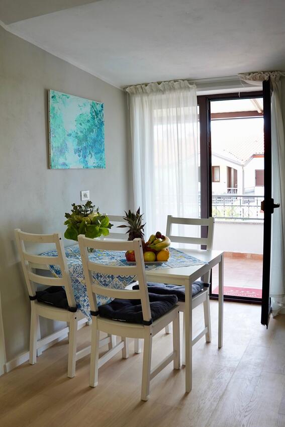 A-15084-a - Private accommodation - Apartments with WiFi Rovinj