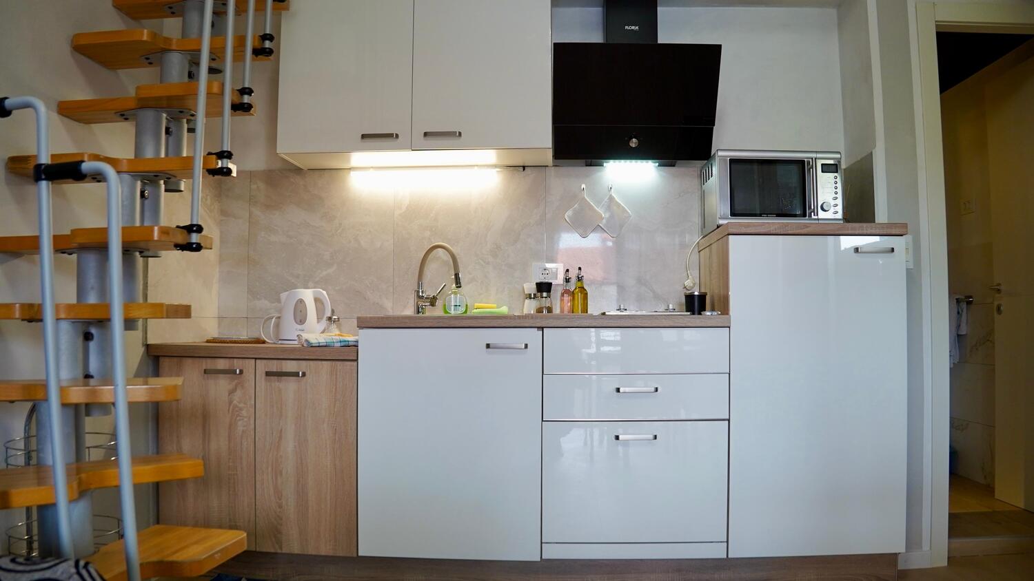 A-15084-a - Private accommodation - Apartments with WiFi Rovinj