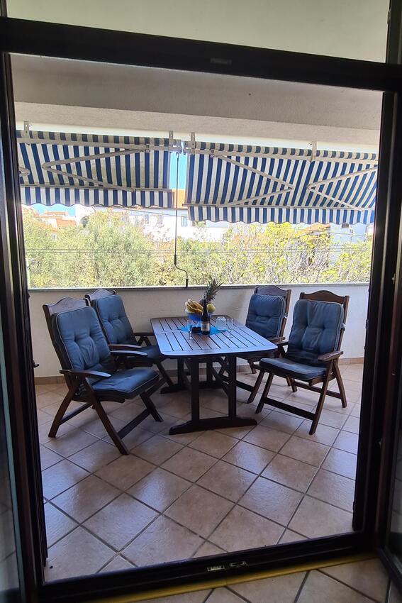 A-15084-c - Private accommodation - Apartments with WiFi Rovinj
