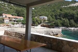 Casa di tre stanze Baia Srhov Dolac Casa di tre stanze Baia Srhov Dolac, Lesina - Hvar (K-15087)
