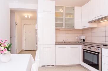 Apartments with parking space Punat, Krk - 15094