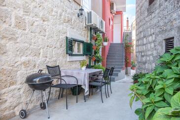 Dvoupokojový apartmán Kaštel Štafilić, Kaštela (A-15110-a(