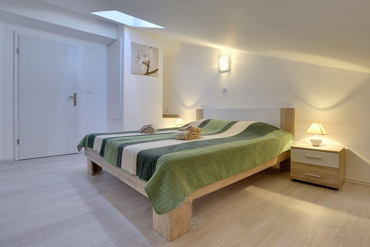 Ferienwohnungen mit Pool Liznjan, Medulin - 15151