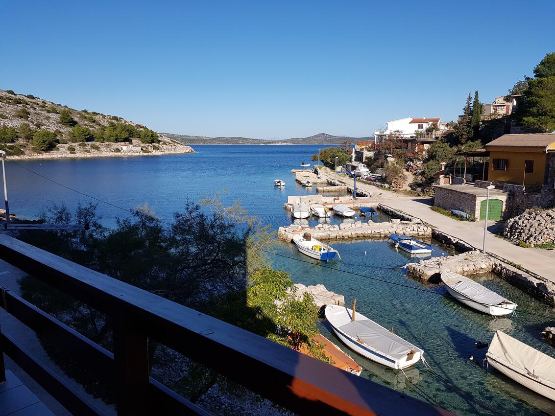 Apartmani uz more Uvala Koromašna, Žirje - 15166