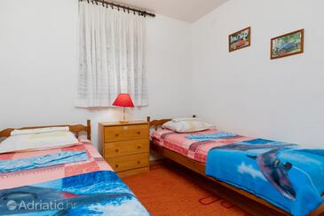 Apartments by the sea Pisak, Omiš - 15177