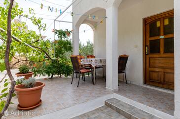 Apartmány pri mori Pisak, Omiš - 15177 Adriatic.hr