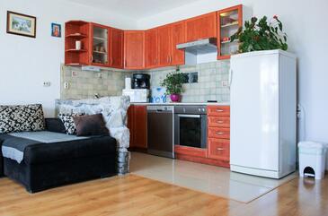 Apartmány pri mori Makarská - Makarska - 15200