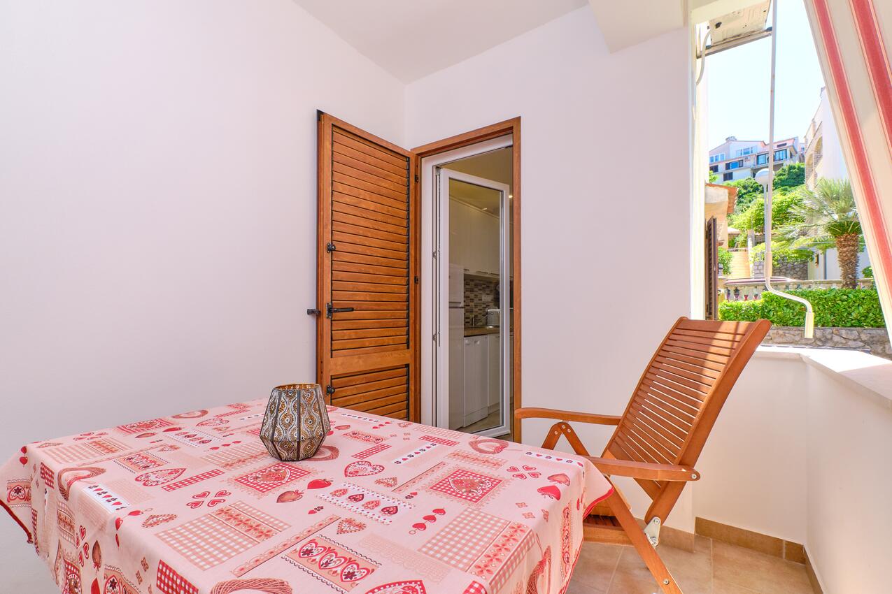 A-15201-a - Private accommodation - Apartments with a parking space Mali Lošinj, Lošinj