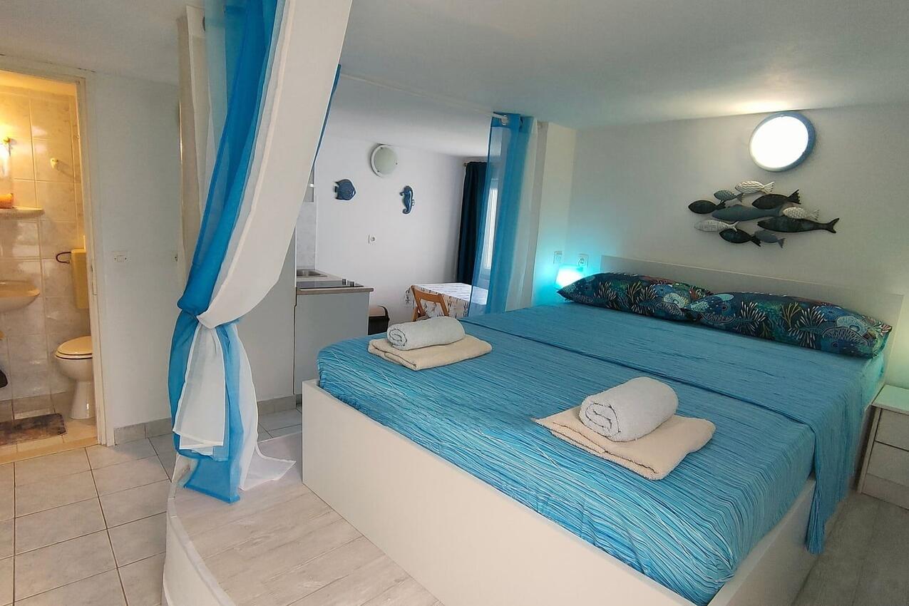Apartments by the sea Cove Bristva, Korčula - 15205
