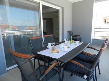 Ferienwohnungen mit Parkplatz Baska Voda, Makarska - 15214