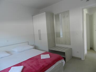 Apartamentos con parking Baska Voda, Makarska - 15214