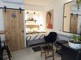 Vodice, Soverom i overnattingstype studio-apartment, WiFi.