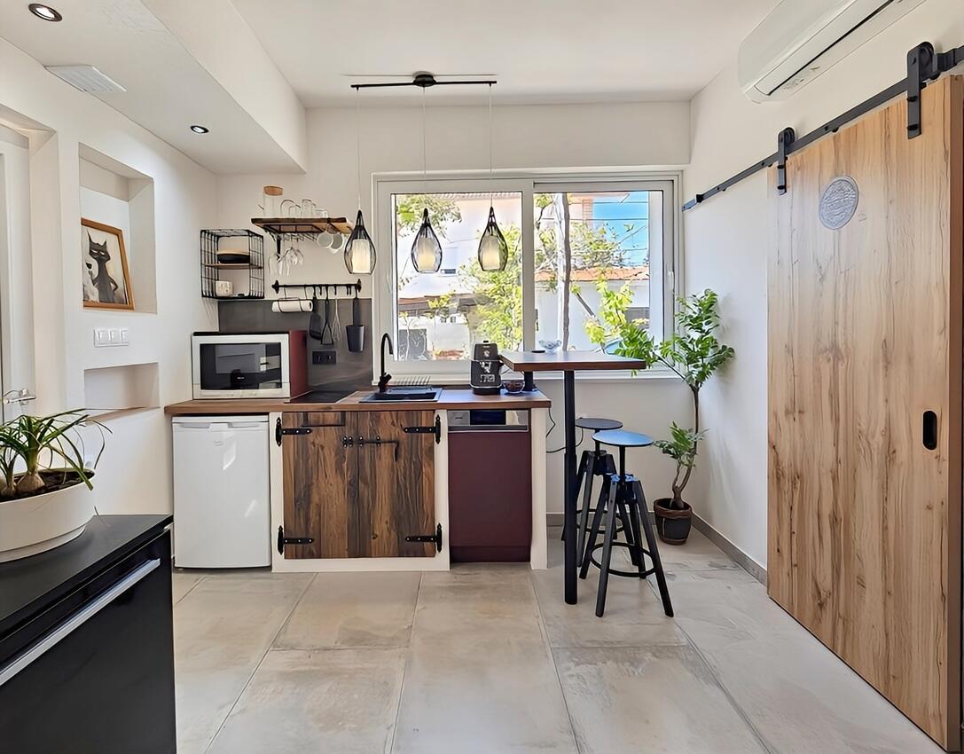 Apartmány s parkoviskom Vodice - 15228