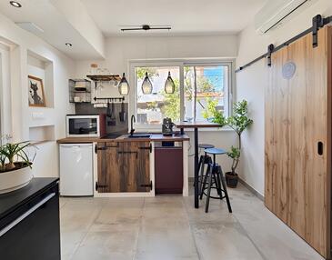 Vodice, Kjøkken i overnattingstype studio-apartment, WiFi.