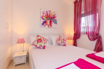 Appartamenti accanto al mare Trebocconi - Tribunj, Vodizze - Vodice - 15233