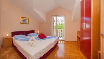 Apartmaji ob morju Postira, Brač - 15242