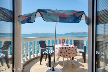 Family friendly seaside apartments Brodarica, Šibenik - 15270