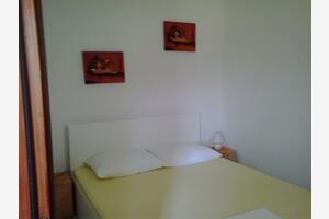 Apartments with parking space Novi Vinodolski - 15292