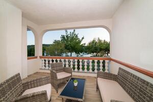Two bedroom apartment Kampor Two bedroom apartment Kampor, Rab (A-15310-a)