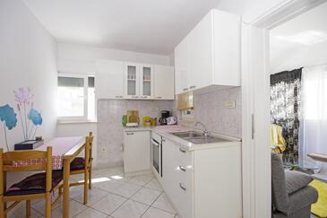 Casa de vacaciones con internet Trogir - 15319