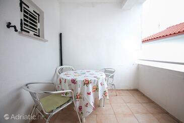 Apartmaji s parkingom Pirovac, Šibenik - 15320