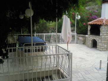 Štirisobna hiša Zaliv Pribinja, Hvar (K-15324(